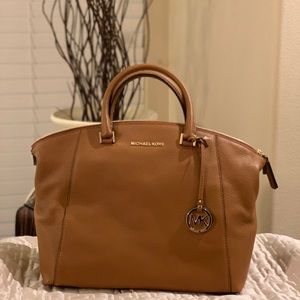 Michael Kors large satchel leather Riley